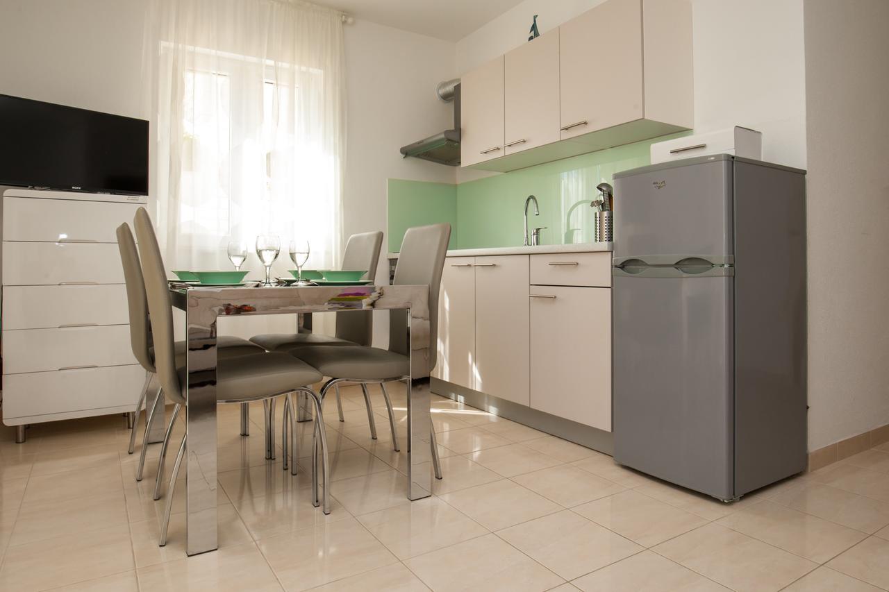 Vista Apartments Bol Zewnętrze zdjęcie