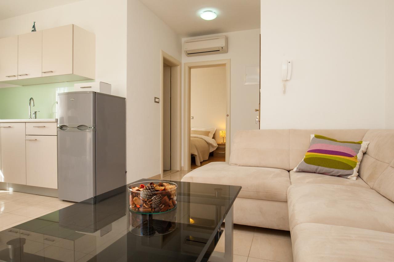 Vista Apartments Bol Zewnętrze zdjęcie
