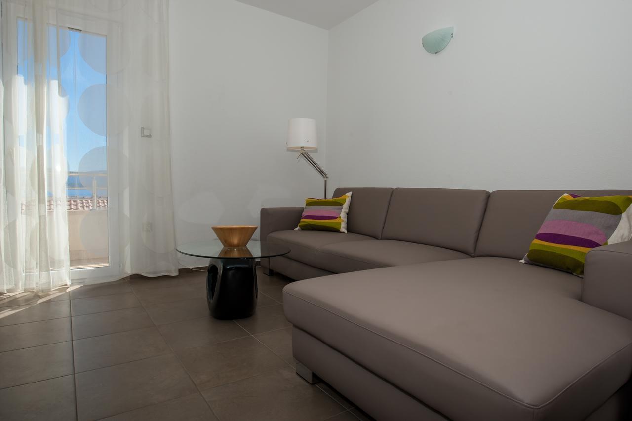 Vista Apartments Bol Zewnętrze zdjęcie