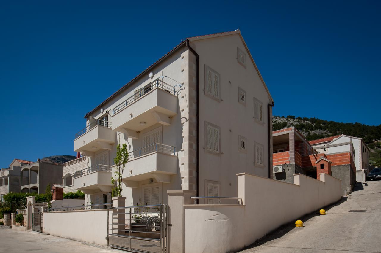 Vista Apartments Bol Zewnętrze zdjęcie